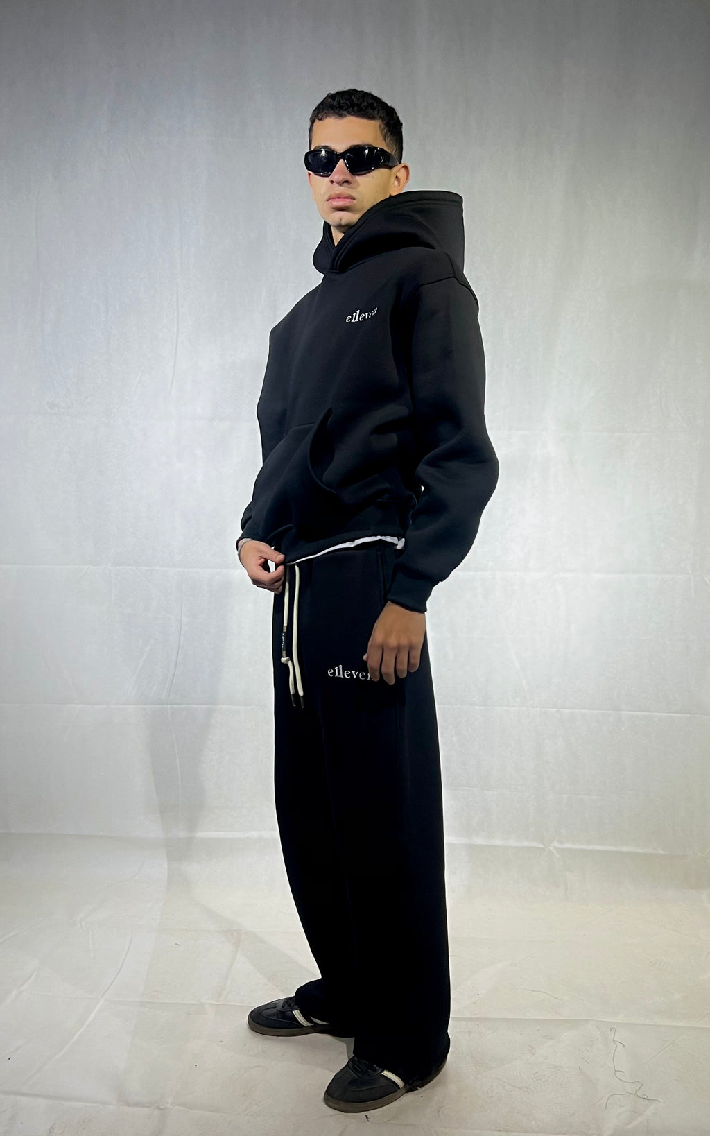 wide leg sweatpants Black