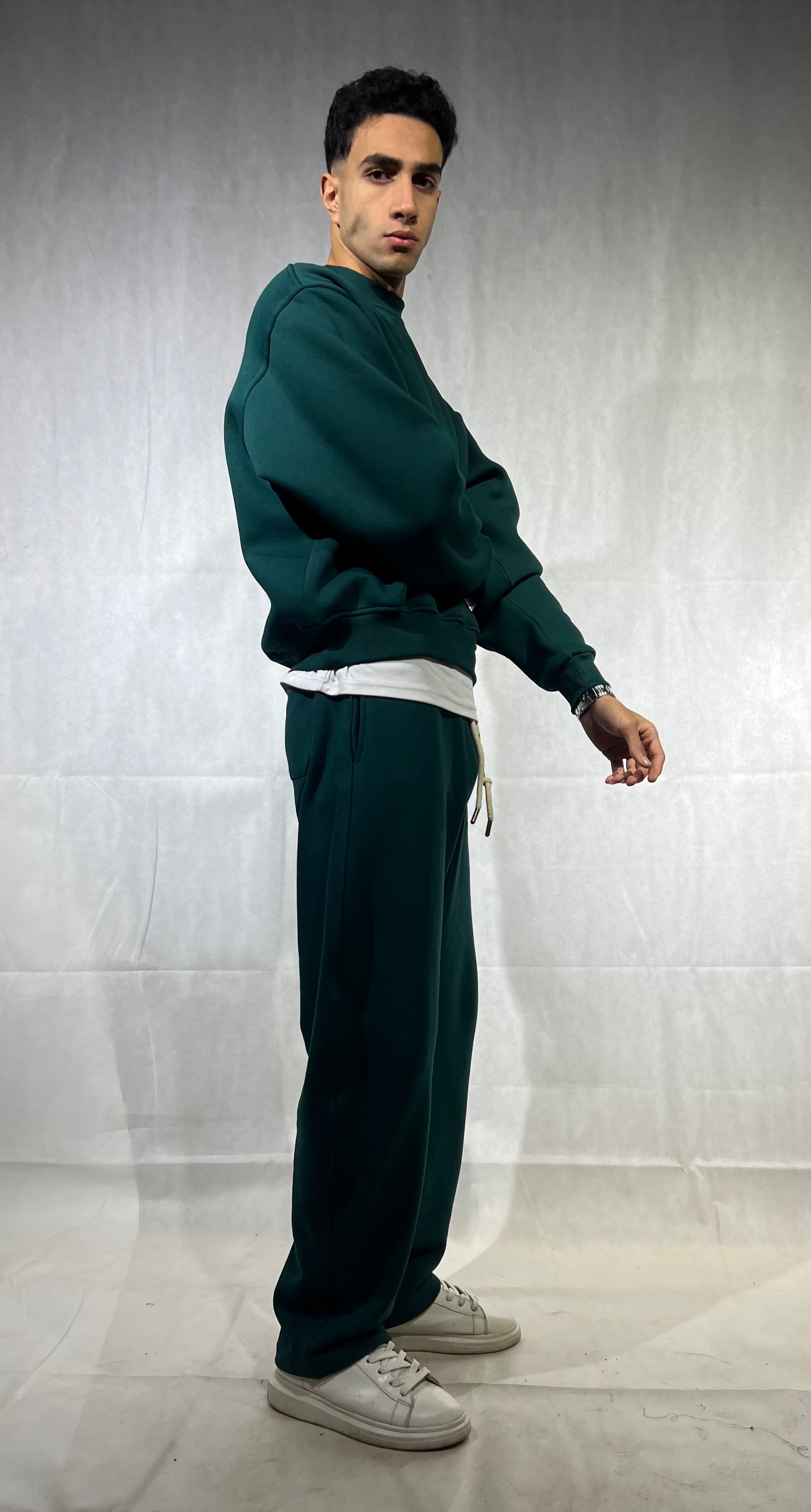 Crew neck “elleven” olive green