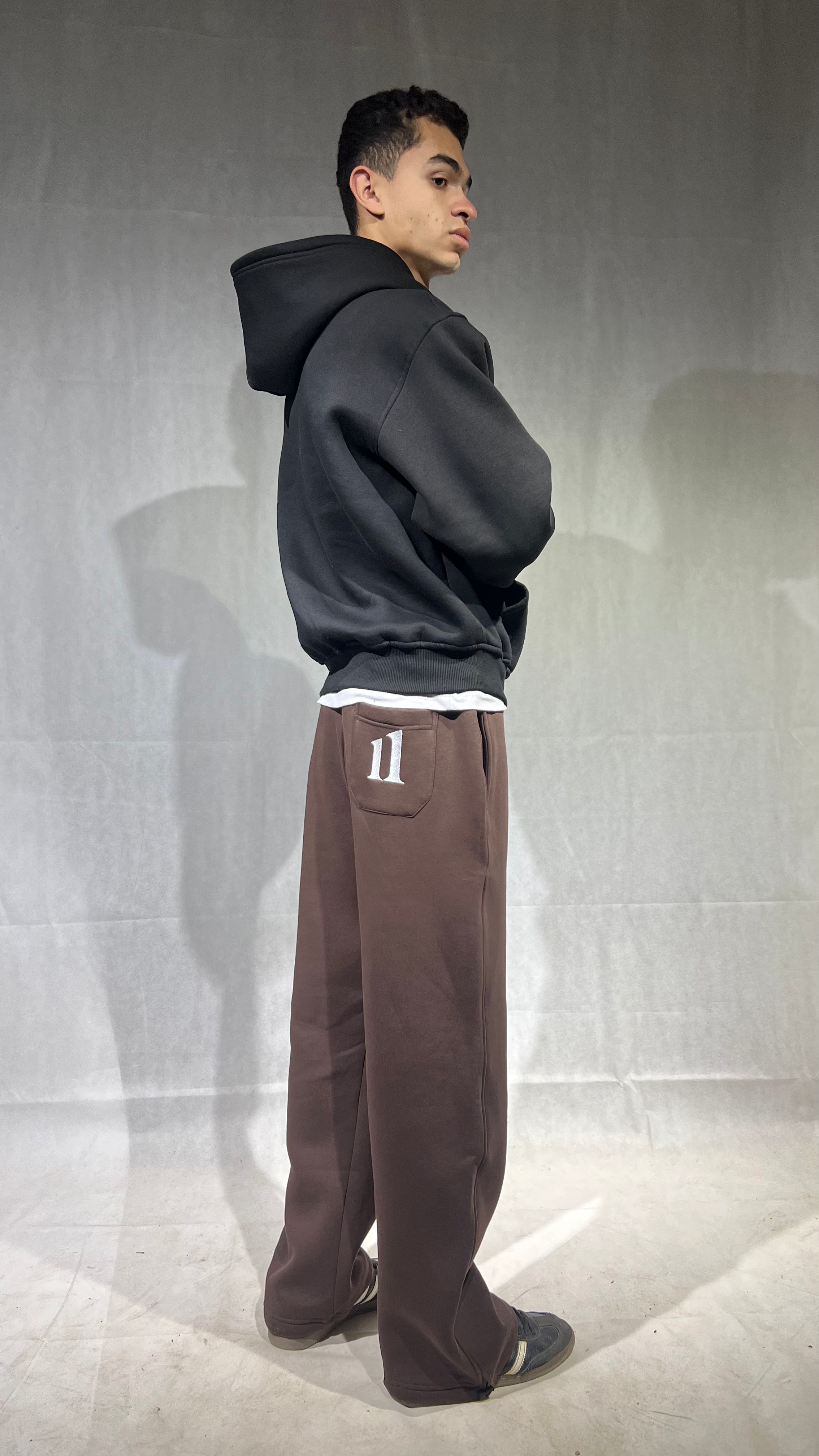 wide leg sweatpants Brown