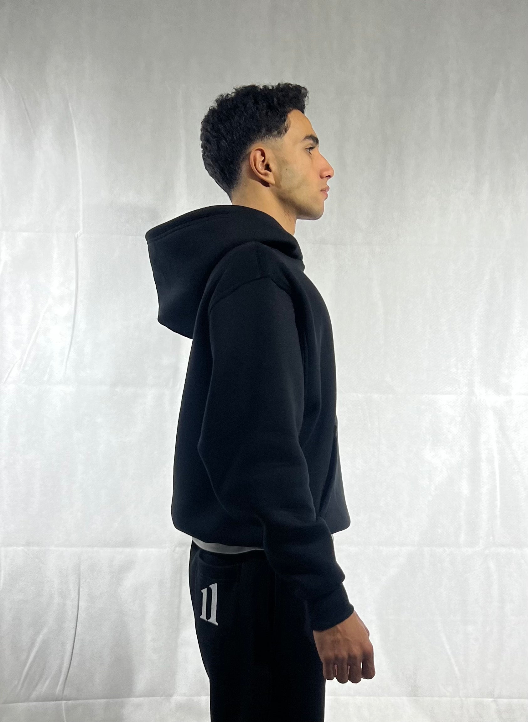 Hoodie “11” black