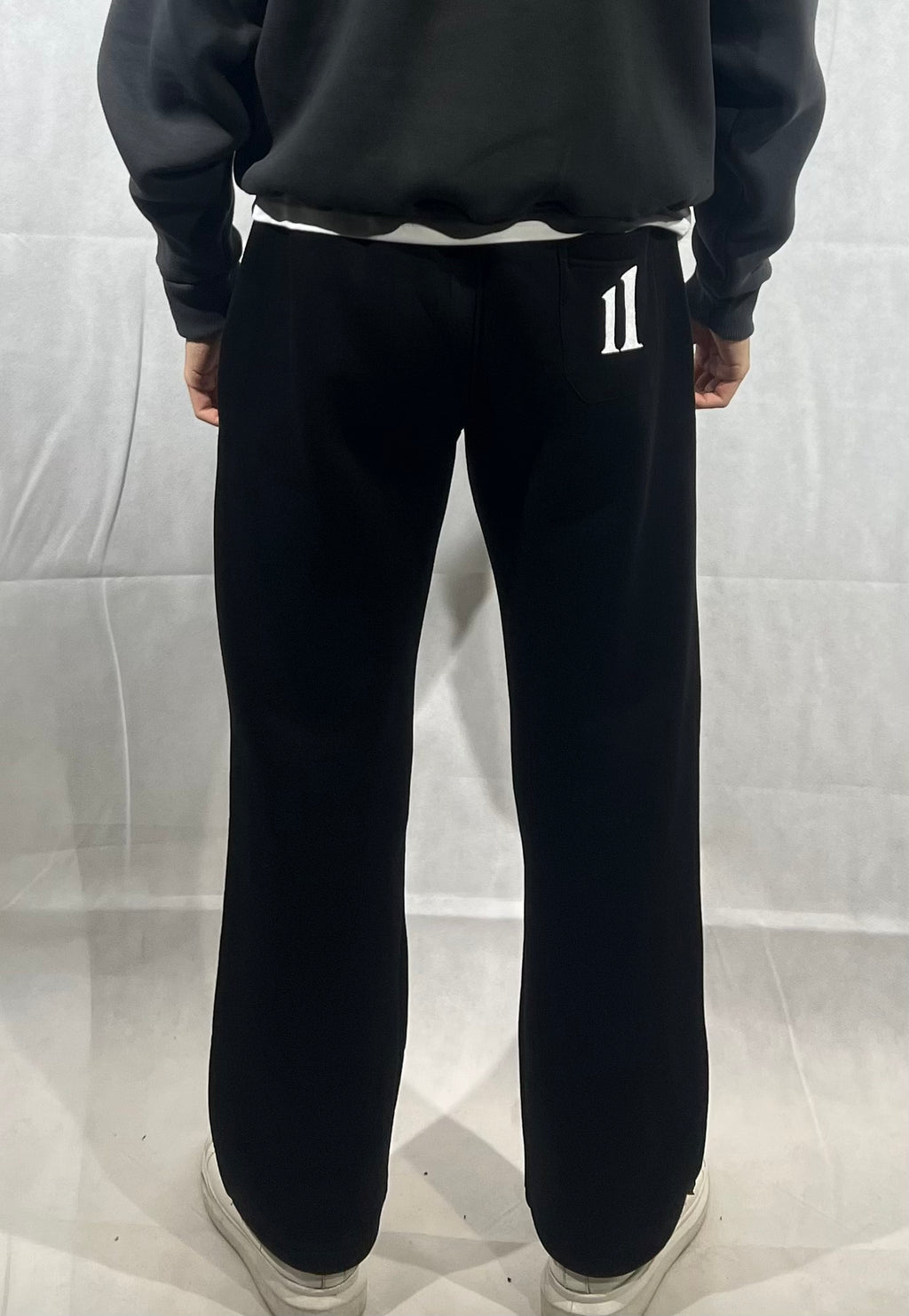 wide leg sweatpants Black